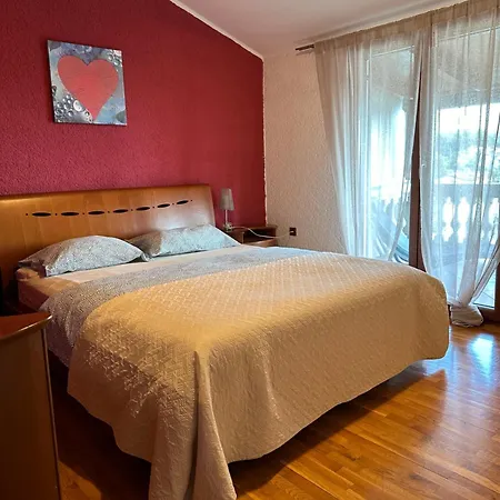 Apartamento Peloza 1 *