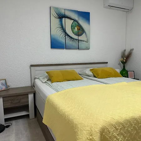 Peloza 1 Apartment