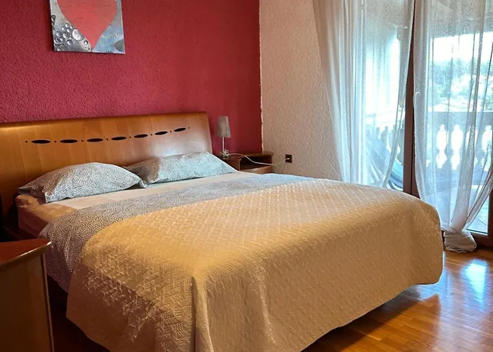 Apartamento Peloza 1 *